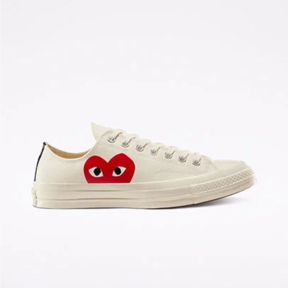 White Comme des Garçon PLAY Sneakers